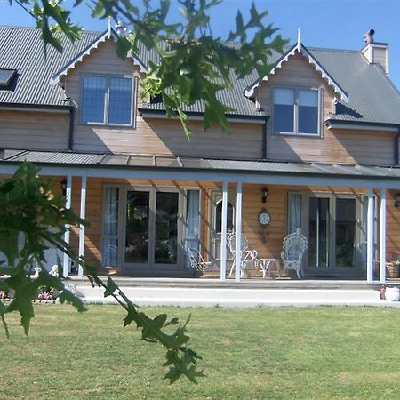 Annerleigh Luxury Bed And Breakfast แฮนเมอร์สปริงส์ ภายนอก รูปภาพ