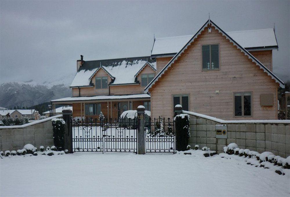 Annerleigh Luxury Bed And Breakfast แฮนเมอร์สปริงส์ ภายนอก รูปภาพ